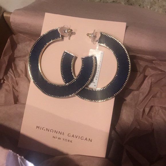 mignonne gavigan Jewelry - NWT Mignonne Gavigan Fiona hoops